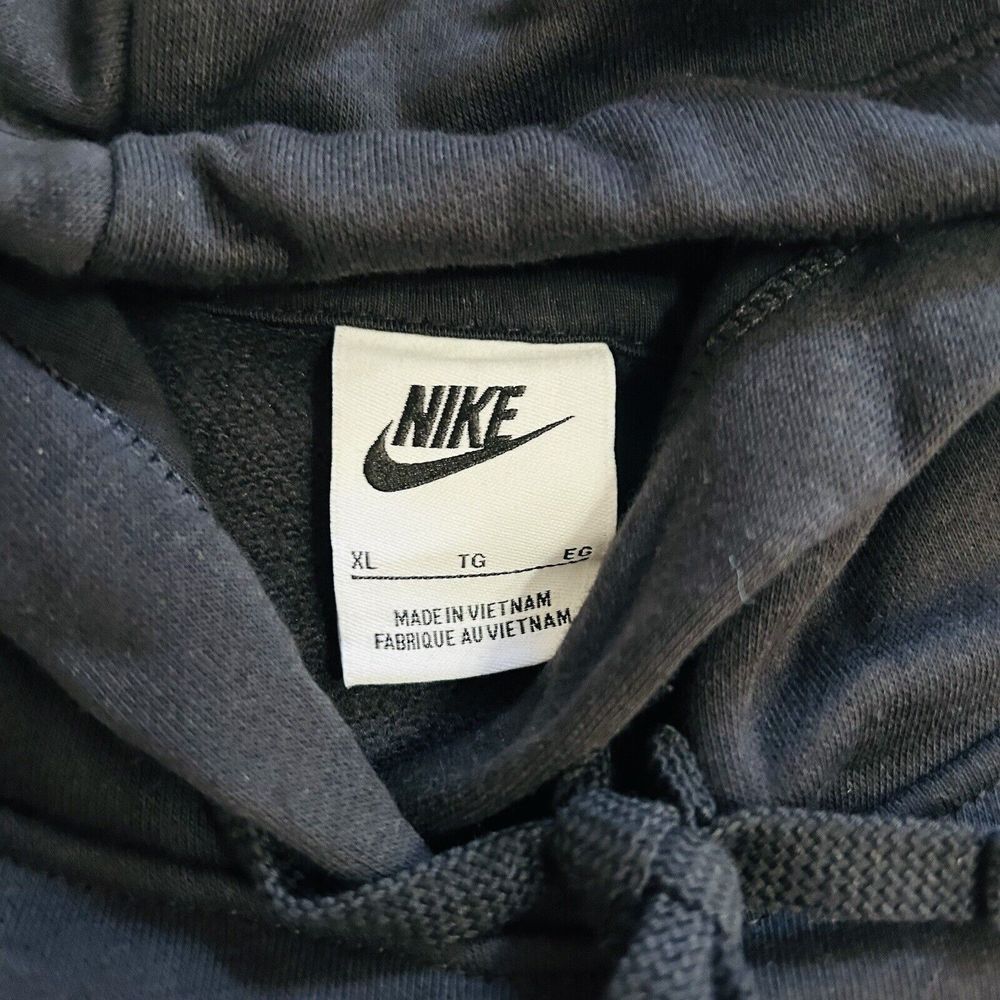 Nike NSW Sportswear Graphic Cropped Hoodie Sweatshirt Women's Sz XL Black Fleece - Picture 2 of 6